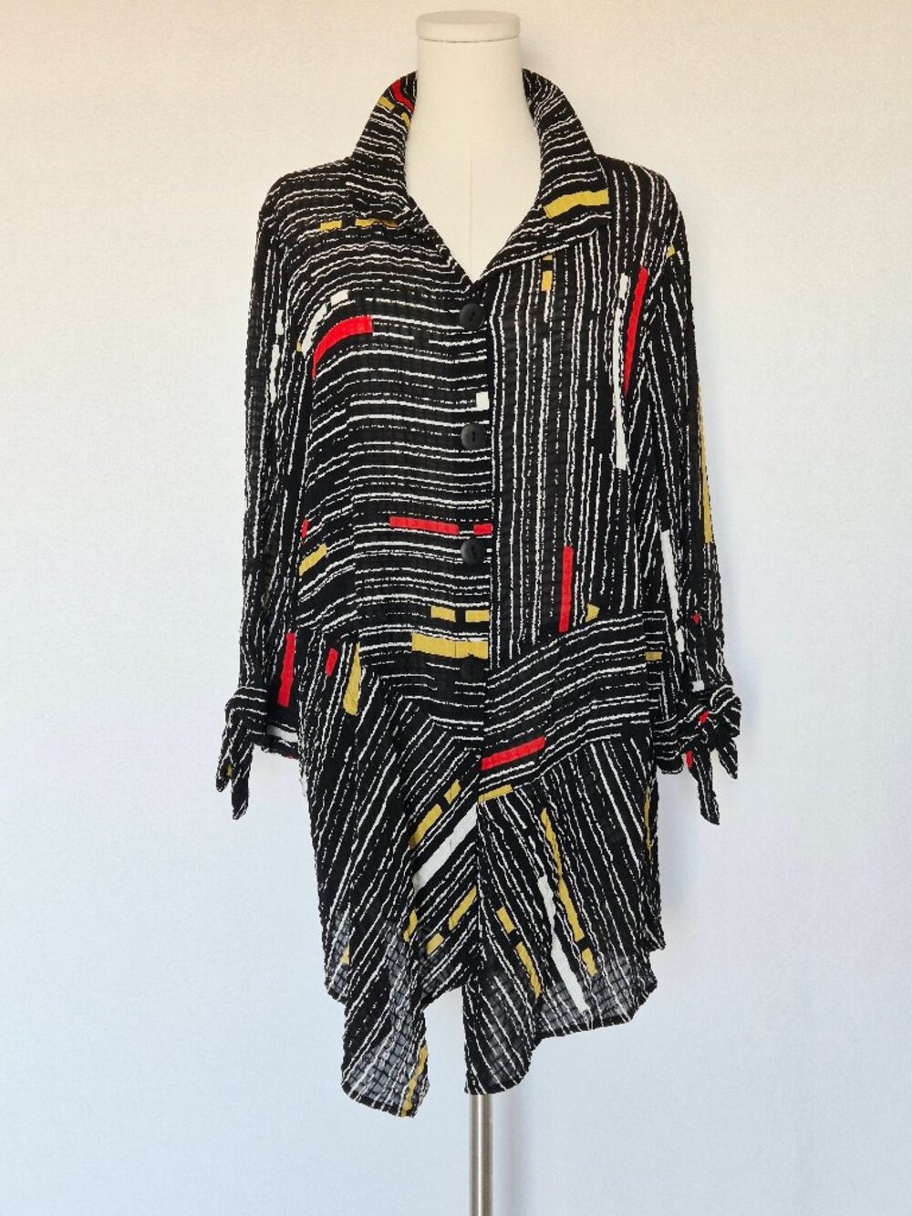 IC by Connie K Chrinkle Asymmetrical Tunic Top Button Pocket Geo-Printed Black